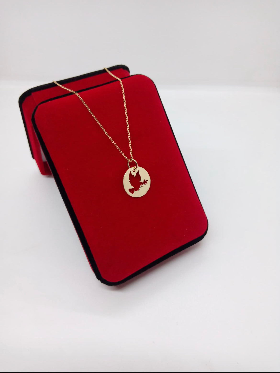 Selah – 18K Gold